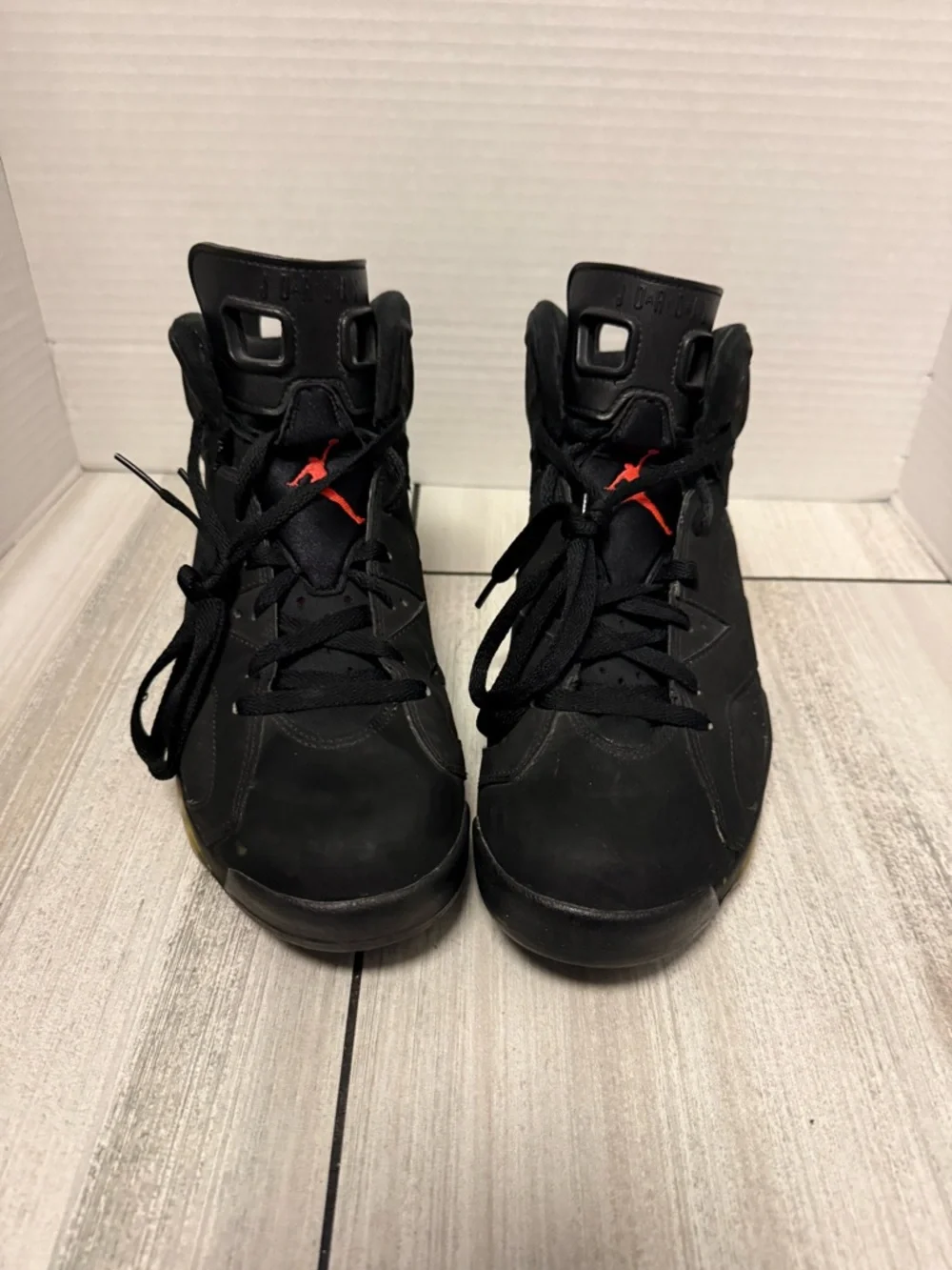 Jordan 6 Retro Infrared Sneakers 384664-023 High Top Black 2014 Men’s Size 10 -